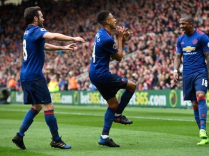 Lingard Tak Lagi nge-Dab, Kini Joget Sambil Main Flute