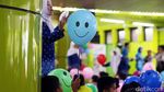 Asyiknya Mendengarkan Dongeng
