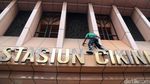 Stasiun Cikini Dibersihkan
