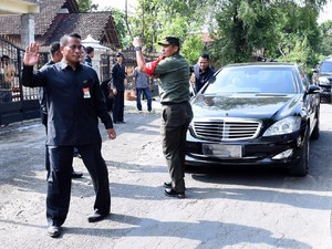 Saat Mobil Kepresidenan yang Antipeluru pun Mogok