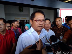 Google dan Facebook Manut, Tapi Permen OTT Berkabut