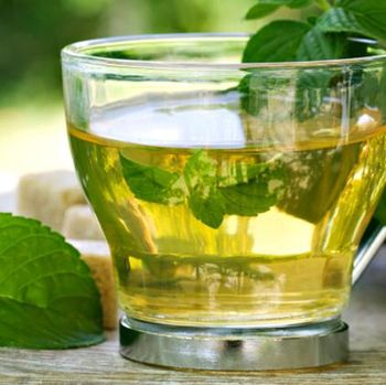 Cara Menghilangkan Bau Mulut, Coba Konsumsi 7 Makanan Ini