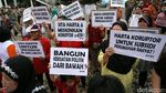 Aksi Dukung KPK Tuntaskan Korupsi e-KTP