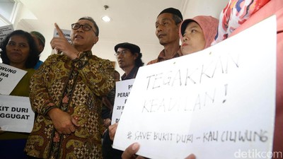 Ketua MPR Hadiri Sidang Gugatan Warga Korban Gusuran Bukit Duri