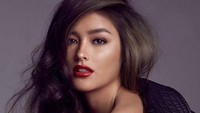 Liza Soberano yang berdarah Filipina-Amerika juga masuk dalam jajaran tersebut. Siapa yang tak jatuh hati pada aktris dan model berusia 19 tahun itu. (Dok. Instagram/lizasoberano)