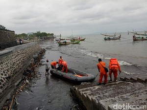 Nelayan Muncar Banyuwangi Hilang saat Tebar Jaring