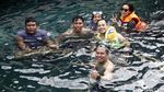 Melihat Penangkaran Penyu di Pantai Tanjung Bira