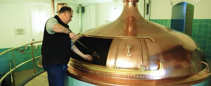 Mungkin Ini Kolam Paling Memabukkan di Dunia