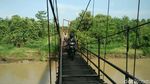 Ini Jembatan Kampung, Miripkah dengan Simpang Susun Semanggi?