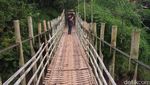 Ini Jembatan Kampung, Miripkah dengan Simpang Susun Semanggi?