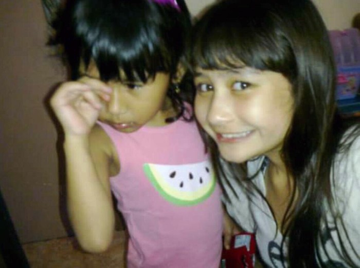 Prilly Latuconsina Foto masa kecil Prilly Latuconsina.