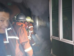 Kebakaran Landa Ruangan di Kampus Unpar Bandung
