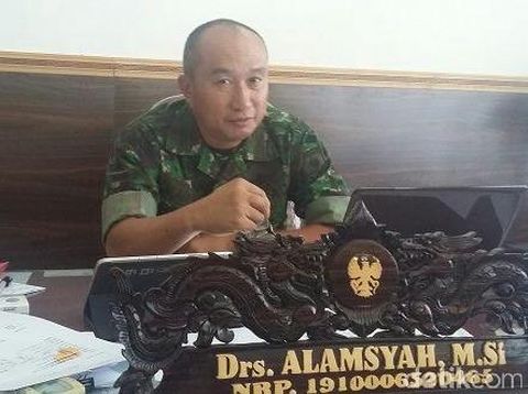 Kapendam VII/Wirabuana, Kolonel Inf Alamsyah
