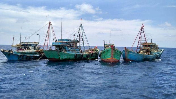Kapal ikan berbendera Vietnam di Natuna 