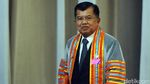 Putri Thailand Serahkan Gelar Doktor Honoris Causa ke Wapres JK