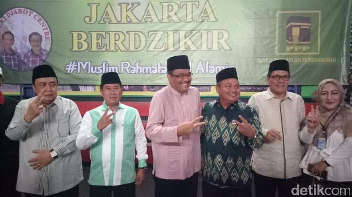 Djarot akan Minta Restu ke Gus Solah soal Nama Masjid Raya