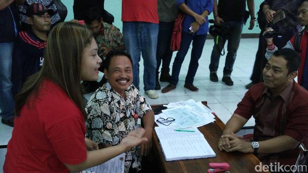 Urus Dokumen Kependudukan di Semarang Kini 30 Menit Jadi