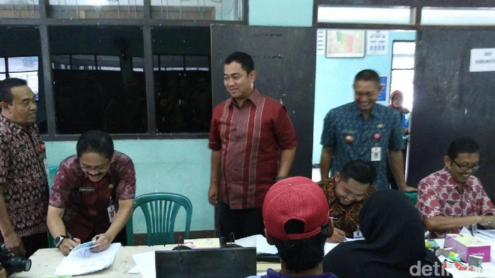 Urus Dokumen Kependudukan di Semarang Kini 30 Menit Jadi