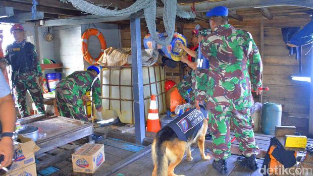 TNI AL Tangkap Kapal yang Tak Miliki Izin di Selat Singapura