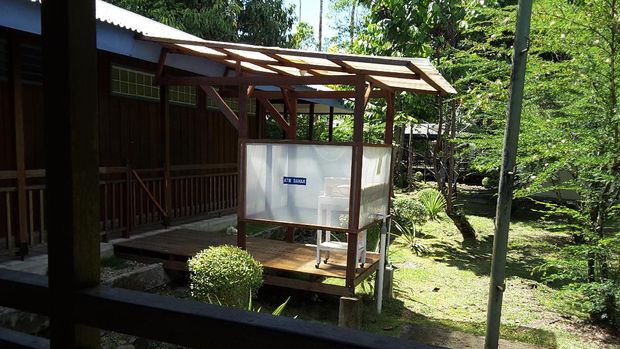 Unik! Ada ATM Dahak di Rumah Sakit Ini