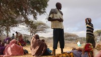 Kelaparan parah di Somalia selatan telah menyebabkan eksodus ratusan keluarga ke ibukota Mogadishu untuk meminta bantuan. REUTERS/Feisal Omar.
