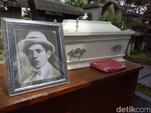 Makam Tokoh Era Kemerdekaan AJ Patty Dipindah dari Bandung ke Ambon