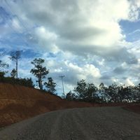 Jalan Akses Menuju PLBN Badau