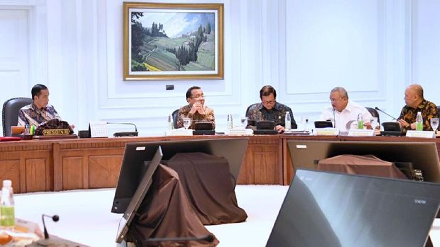Tak Hanya di Jawa, Jokowi Genjot Proyek Tol Hingga LRT di Sumsel