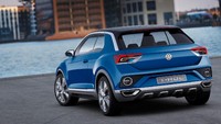 Dikatakan Volkswagen T-Roc ini akan mengusung sistem AWD, dan akan benar-benar diperkenalkan Agustus 2017 mendatang di Eropa.