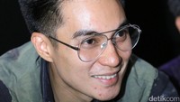 Namun aktor berwajah tampan itu disebut sebagai sosok yang perfeksionis dalam mencari pasangan. Hanif Hawari/detikHOT