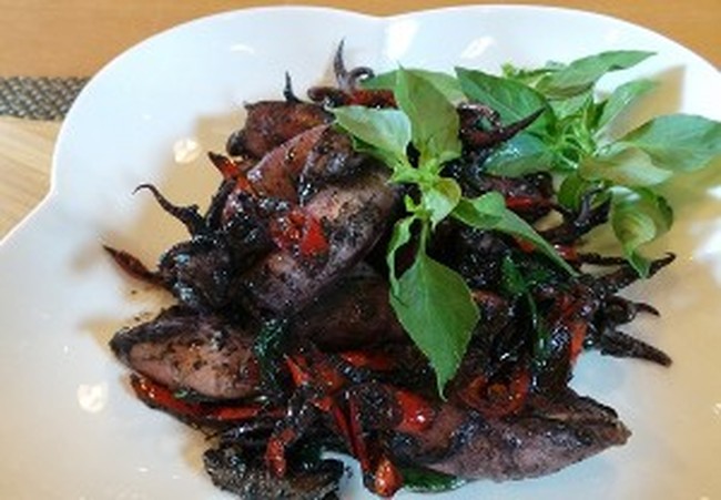 Yuk, Masak Sajian Cumi dan Kerang Pedas yang Gurih Pedas!