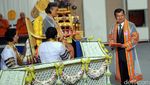 Putri Thailand Serahkan Gelar Doktor Honoris Causa ke Wapres JK