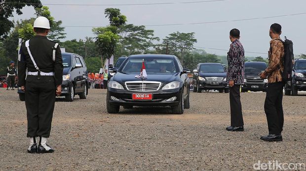 Ilsutrasi Mobil Presiden Jokowi