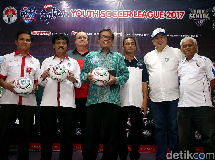 Kemenpora Gelar Liga Sepak Bola Usia Muda