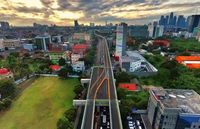 Menjajal Mulusnya Lintasan Busway Layang Ciledug-Tendean