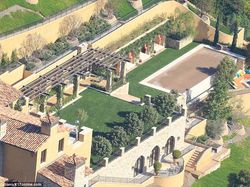 Wujud Kontrakan Orang Terkaya yang Membuatnya Ditinggal Pacar