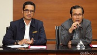 Penetapan tersangka Andi merupakan pengembangan dari kasus yang telah menjerat 2 orang sebelumnya yakni Irman dan Sugiharto.