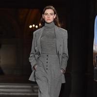 PARIS, FRANCE - MARCH 06: Designer Stella McCartney is seen on the runway during the Stella McCartney show as part of the Paris Fashion Week Womenswear Fall/Winter 2017/2018 on March 6, 2017 in Paris, France. (Photo by Pascal Le Segretain/Getty Images)