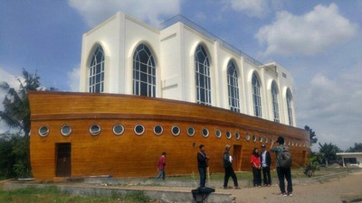 Foto: 5 Masjid dengan Arsitektur Unik di Indonesia