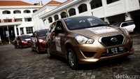 Bertolak dari Same Resort, iring-iringan DRE 2 bersiap menuju sekolah dasar di pelosok Bulukumba, Sulawesi Selatan untuk memulai program CSR.
