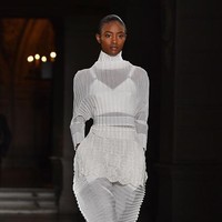 PARIS, FRANCE - MARCH 06: Designer Stella McCartney is seen on the runway during the Stella McCartney show as part of the Paris Fashion Week Womenswear Fall/Winter 2017/2018 on March 6, 2017 in Paris, France. (Photo by Pascal Le Segretain/Getty Images)