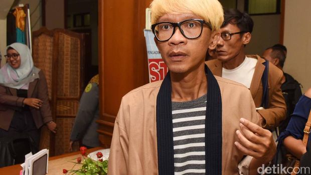 Sidang Cerai Perdana Aming-Evelyn, Kisruh Al Habsyi dengan Istri Pertama