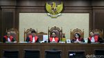 Miryam Haryani Menangis di Sidang Korupsi e-KTP