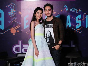 Caisar Tak Pernah Pulang Pasca Joget Lagi, Syahnaz Dilamar Jeje