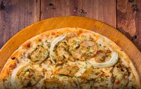 Ada Pizza Topping Rendang dan Tandoori Chicken di Chef's Premium Collection
