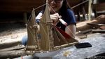 Cantiknya Miniatur Kapal Phinisi