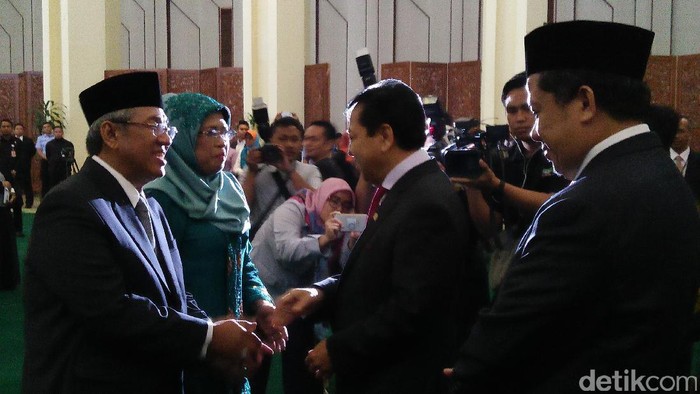 Sekjen DPR Dilantik Lewat Mutasi, Ini Penjelasan Novanto
