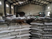 Dampak Dolar AS Rp 14.000 ke Ekonomi RI
