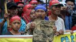 Teaterikal Menuntut Korupsi Batu Bara Diusut