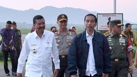 Jokowi saat mengunjungi titik nol di Barus/Foto: Laily Rachev/Biro Pers Setpres